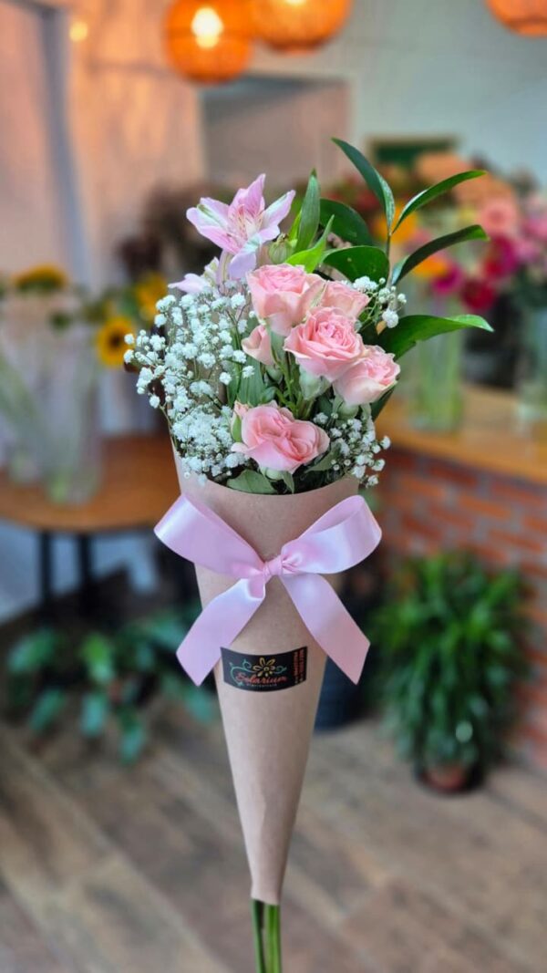 Cone Amor Perfeito – Floricultura Solarium